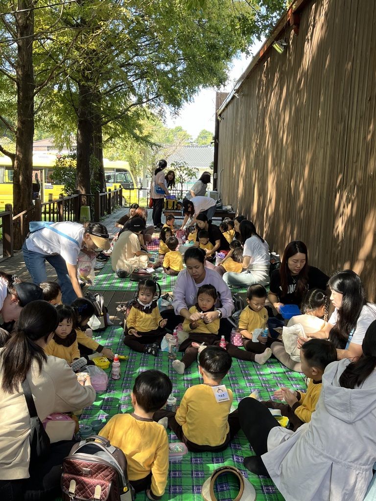 단체관람객사진(메트로아이꽃뜰어린이집)