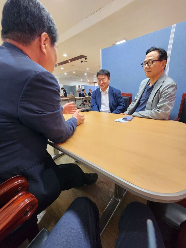 경남교육감 후보사무실을 방문